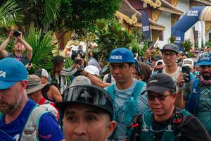 BIB: 
                            <button type="button" onclick="openModal(26906810)" class="btn btn-primary btn-sm float-right btn-popup" data-toggle="modal" data-target=".modal-high-quality">
                        <i class="fas fa-shopping-cart"></i> Add to Cart
                    </button>
                                            <button type="button" onclick="isThisMe(26906810, true)" class="btn btn-success btn-sm float-right btn-popup btn-isme hidden" data-toggle="tooltip" data-placement="bottom" title="นี่คือรูปของคุณใช่ไหม คลิกที่นี่เพื่อเอาเข้าอัลบั้ม">
                        <i class="fas fa-plus"></i> Add to album
                    </button>
                    <button type="button" onclick="isThisMe(26906810, false)" class="btn btn-warning btn-sm float-right btn-popup btn-isnotme hidden">
                        <i class="fas fa-ban"></i> Remove from album
                    </button>